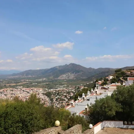 Townhouse In Near Platja De アパート ロザス