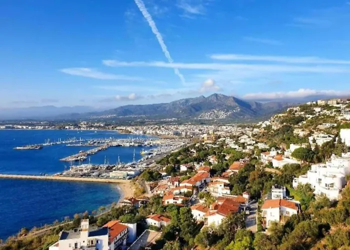 Townhouse In Near Platja De *